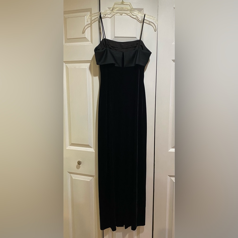 Alex Evenings Black Sleeveless Slip Dress Size 10P Vintage - Picture 3 of 11